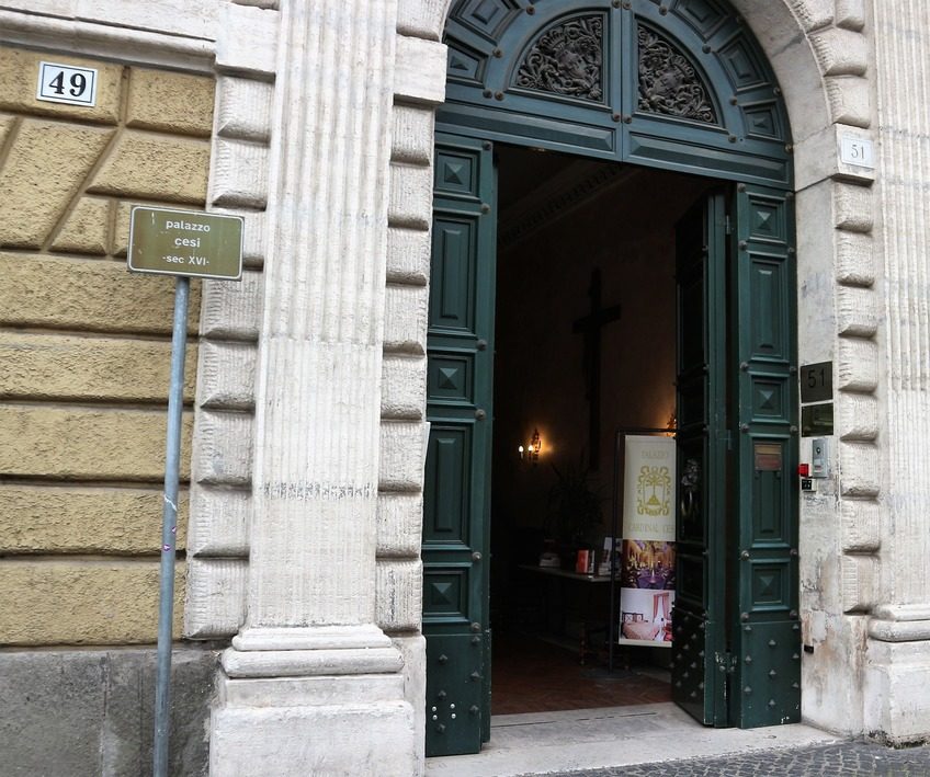 Palazzo Cardinal Cesi, Rome (2).jpg